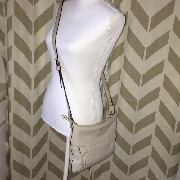 Cream Kate Spade ♠️ Pebbled Leather Crossbody - Picture 2 of 8